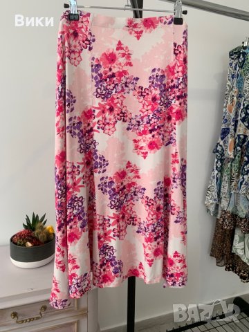 Красива пола в размер XL