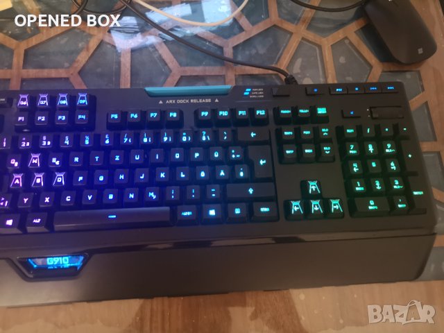 Механична геймърска клавиатура Logitech G910, 50+ броя налични, снимка 2 - Клавиатури и мишки - 40875406