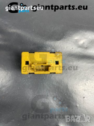 Бутон за БМВ е36 BMW e36 , 8368941, снимка 3 - Части - 40244345