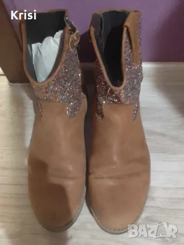 Дамски боти, снимка 2 - Дамски боти - 47552853