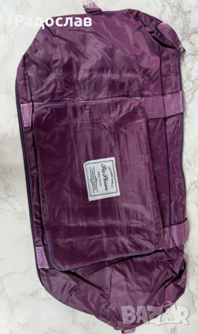 женска Чанта с уголемяващо се дъно с цип ., снимка 1