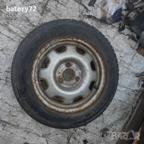 Гума с джанта-три болта-от Пежо 106