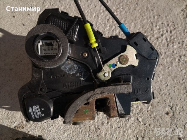 Брава пр. лява Тойота Авенсис 2003г, снимка 3 - Части - 35721337