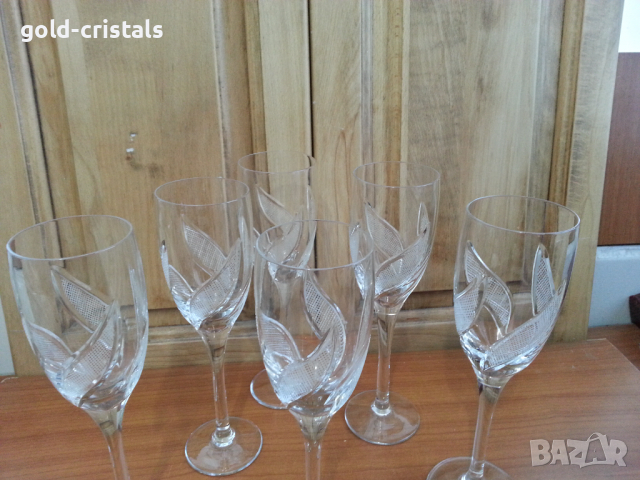 Кристални чаши, снимка 4 - Антикварни и старинни предмети - 36163594