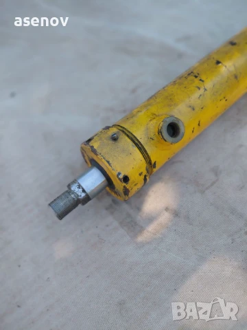 хидравличен цилиндър, снимка 3 - Резервни части за машини - 51329355