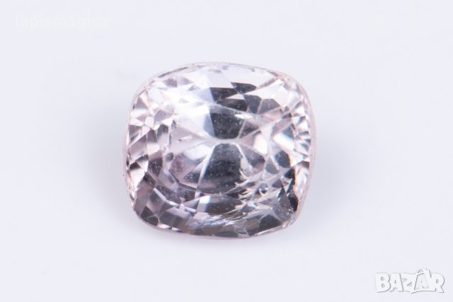 Розов шпинел 0.62ct cushion шлифовка