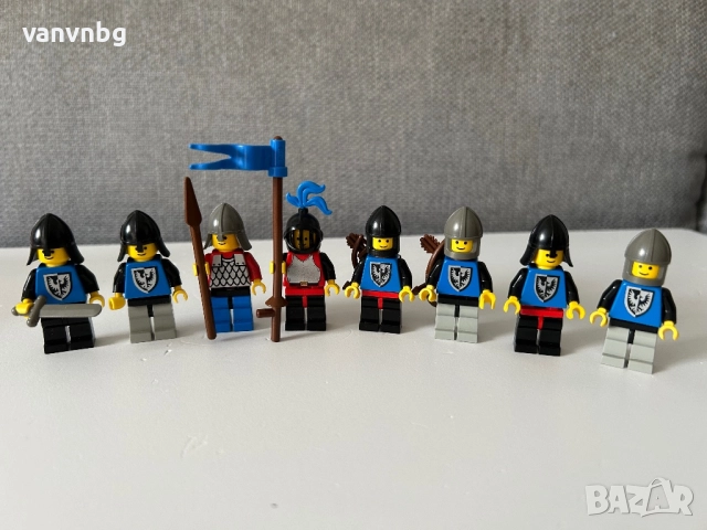 Lego Castle Black Falcons Knight фигури 