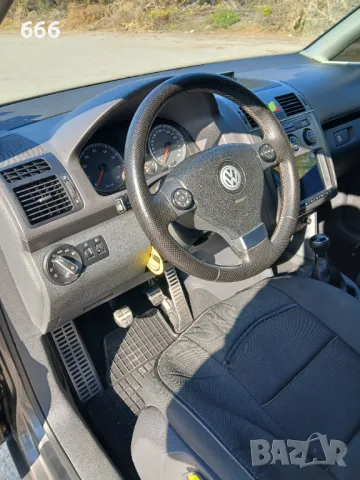 VW TOURAN, снимка 16 - Автомобили и джипове - 47791982