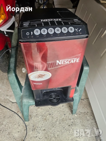 Кафемашина Нескафе