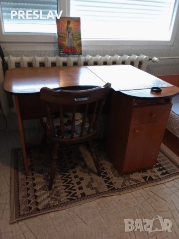 Бюро, снимка 4 - Работни маси и бюра - 52592412