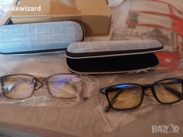 2 броя диоптрични очила за четене + 4.00 НОВИ 