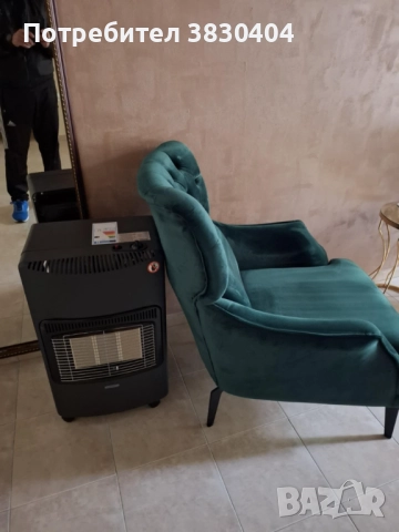 Голям мек удобен фотьойл Честърфийлд, снимка 2 - Дивани и мека мебел - 52433476