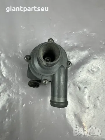 Водна Помпа за БМВ BMW F10 Ф10 F11 9167207-02