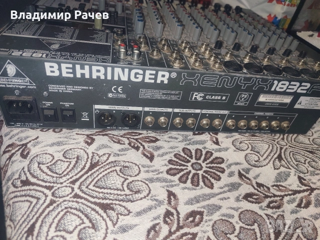 смесителен пулт behringer 1832fx, снимка 2 - Ресийвъри, усилватели, смесителни пултове - 53859807