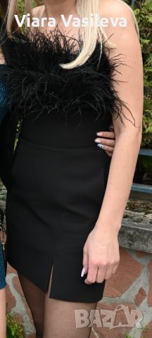 Черна рокля с пера , снимка 3 - Рокли - 40667565