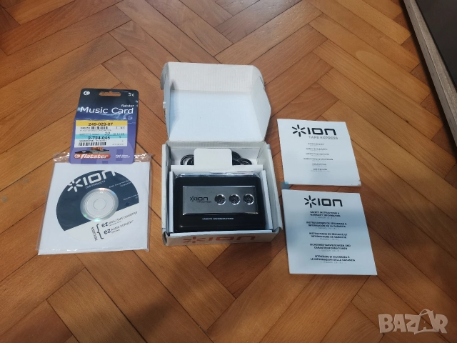 Walkman конвертор на аналогов към цифров аудиозапис ION TAPE EXPRESS TAPE-TO-MP3-CONVERTER/PLAYER, снимка 2 - MP3 и MP4 плеъри - 52595983