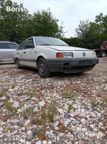 Пасат 1.8 газ бензин, снимка 2 - Автомобили и джипове - 51836688