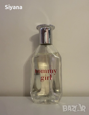 Оригинален парфюм Tommy Hilfiger, снимка 2 - Дамски парфюми - 52506486