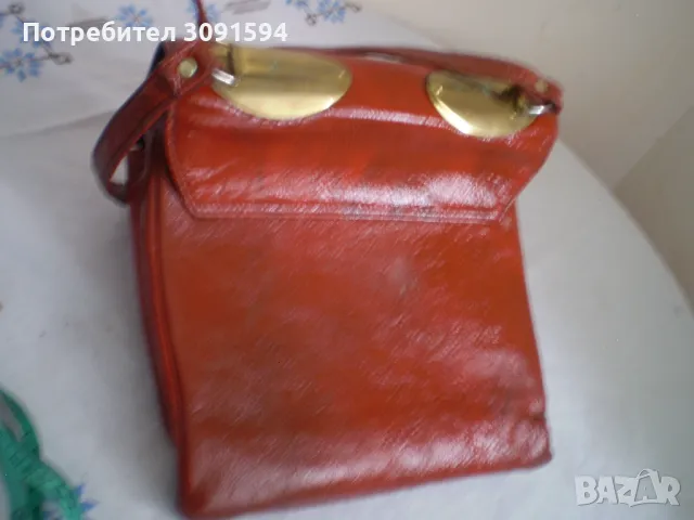Винтидж стил на 80-те червена чанта с горна дръжка, снимка 5 - Други ценни предмети - 50201485