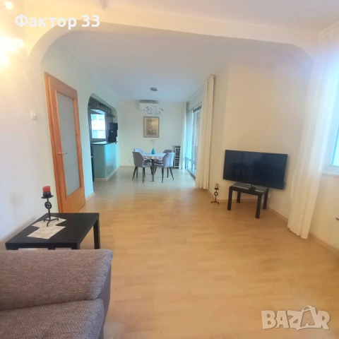 Луксозен просторен  3-стаен в Стрелбище , снимка 3 - Апартаменти - 53825487