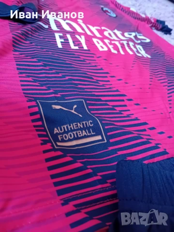 Чисто нов оригинален детски екип на Милан - размер 140, снимка 3 - Детски тениски и потници - 50661407