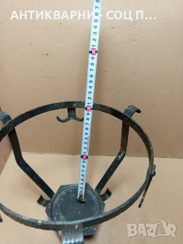 Стара Кована Поставка За Саксия Цветарник., снимка 7 - Антикварни и старинни предмети - 49441571