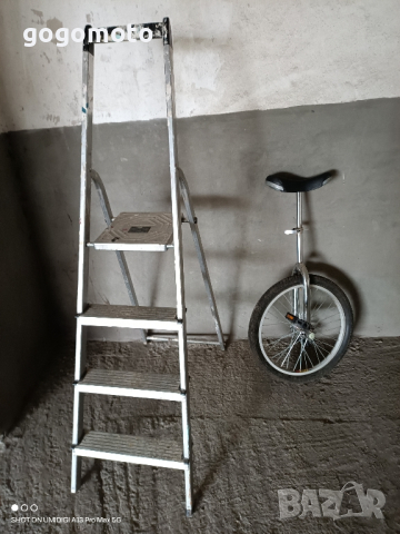 Стълба алуминиева здрава стабилна, made in Germany , снимка 3 - Други стоки за дома - 44568144