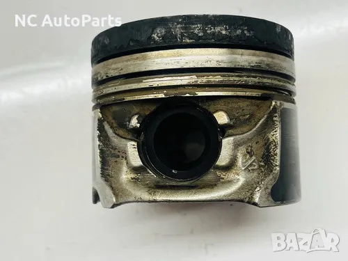 Бутало за БМВ BMW 2 series F46 216d 1.5 дизел B37C15A 834 BMW 2017, снимка 6 - Части - 49476699