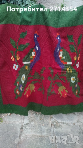 Стар ръчно тъкан ковьор за стена с пауни, снимка 3 - Антикварни и старинни предмети - 51889858