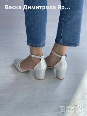 Елегантност с блясък: Изчистени дамски затворени сандали с ток и бляскав акцент, снимка 7 - Сандали - 51193935