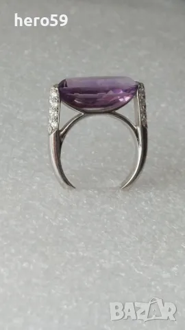 Прекрасен фирмен дизайнерски златен 18к пръстен с аметист и 26 диаманта(Poiray Paris) бяло злато