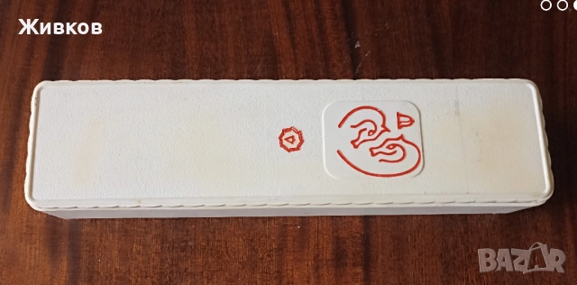 ДИзайнерски комплект обувалка и четка за дрехи „Кончета“.