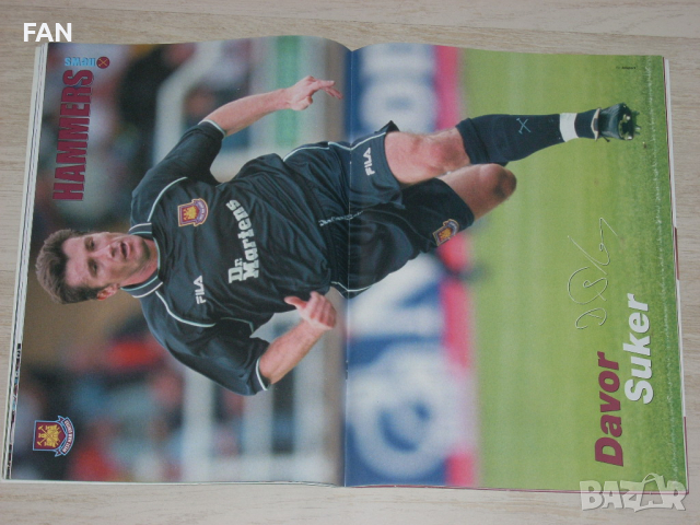 Уест Хям Юнайтед официални клубни списания "HAMMERS News" от 2000 до 2002 г., снимка 6 - Фен артикули - 36322597