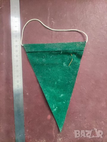 Продавам стари футболни флагчета и значки 1, снимка 3 - Колекции - 44366506