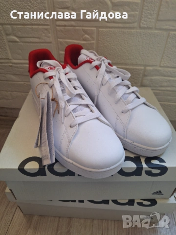 Нови оригинални маратонки adidas