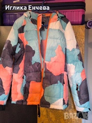 Дамско яке за ски 