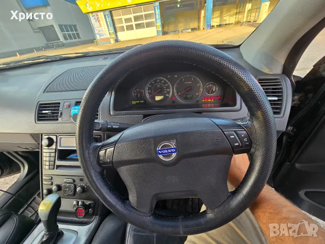 Volvo XC90 2,4 D5 163+, снимка 7 - Автомобили и джипове - 55792583