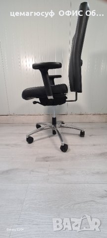 Офис Геймарски въртящ стол кожен внос от германия , снимка 5 - Столове - 42478905