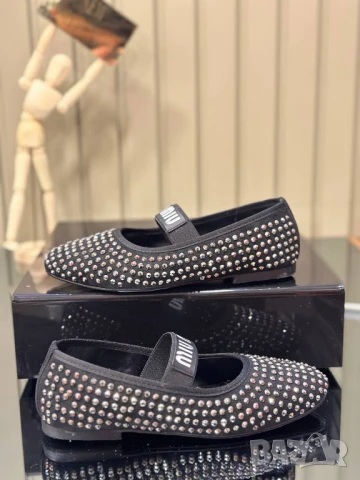 летни обувки miu miu с камъни , снимка 5 - Дамски ежедневни обувки - 50653446