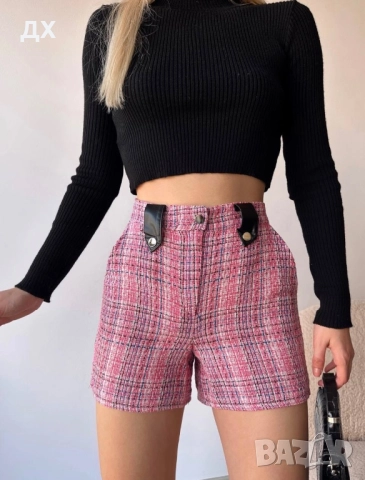 Розови къси панталонки букле