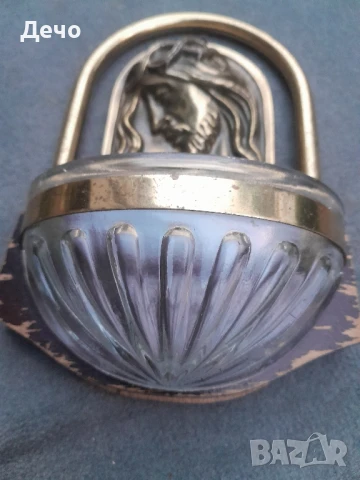 Стар Бронзов Месингов съд за Светена вода за стена  с Исус Христос, снимка 3 - Антикварни и старинни предмети - 51132947