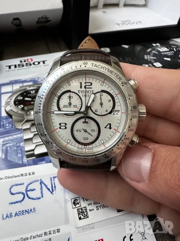 Швейцарски часовник Tissot V8, снимка 2 - Мъжки - 52506335