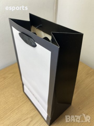 Автентична бутикова Gucci подаръчна торба gift bag 29x17cm GG, снимка 4 - Други - 42056956