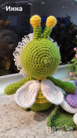 Плетена играчка Буболечка+голямо цвете, Плетени, ръчно изработени., снимка 5 - Романтични подаръци - 32279475