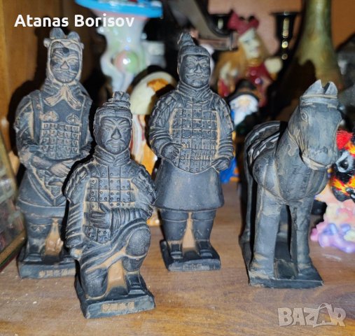 Теракотени фигури 4бр.