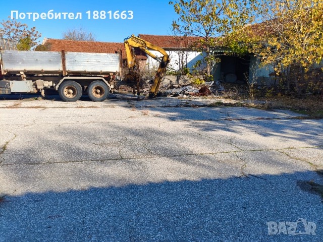 Отдава се под наем УПИ в гр. Септември с площ 5800 кв.м. и сгради с площ 2000 кв.м., снимка 5 - Производствени сгради - 52585914