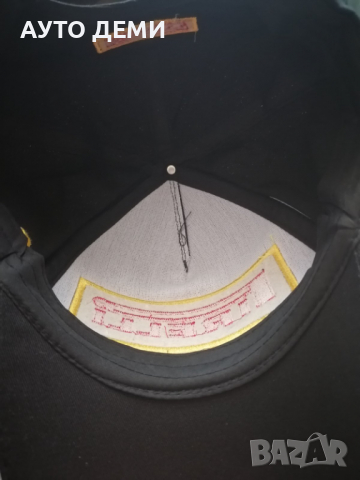 Черна и червена качествена шапка с надпис Пирели Pirelli марка гуми на атомобил, снимка 8 - Аксесоари и консумативи - 36268294