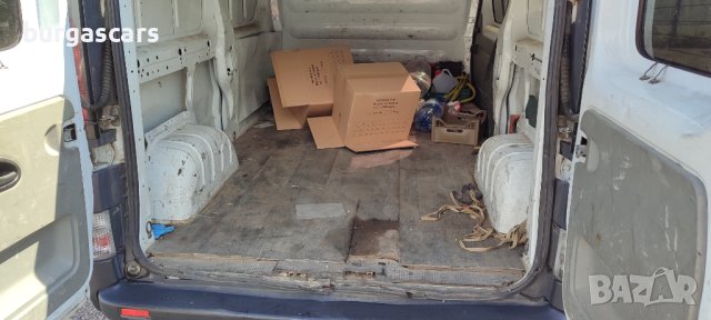 Renault Trafic 1.9DCI - 101к.с. Климатик Теглич 6ск Лизинг Бартер - 10450лв, снимка 11 - Бусове и автобуси - 42222278