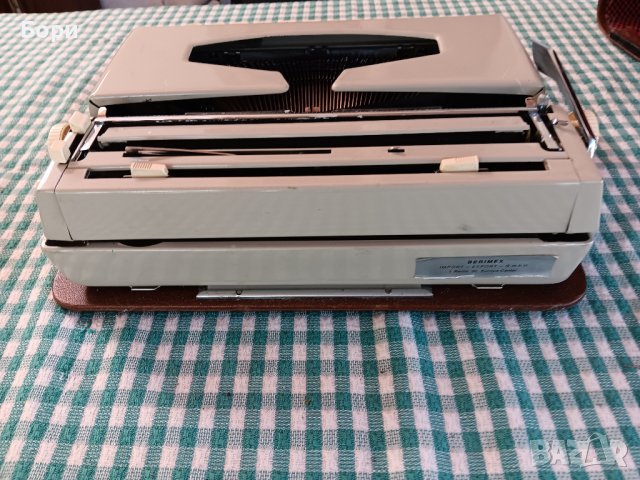 BERIMEX ГДР пишеща машина, снимка 9 - Други ценни предмети - 42567742