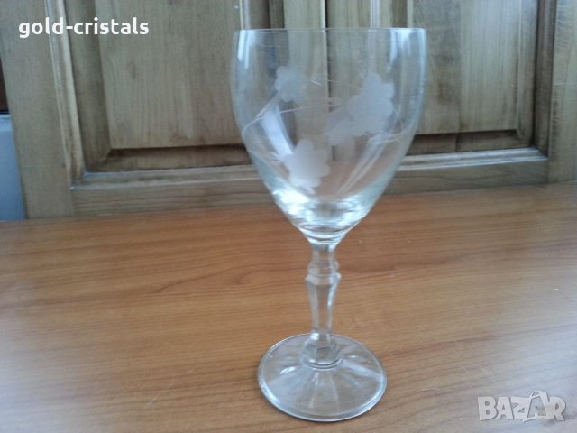  Ретро стъклени чаши гравирани